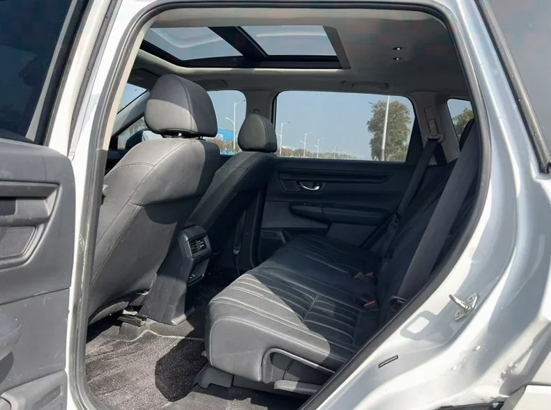 本田皓影 驾驶室