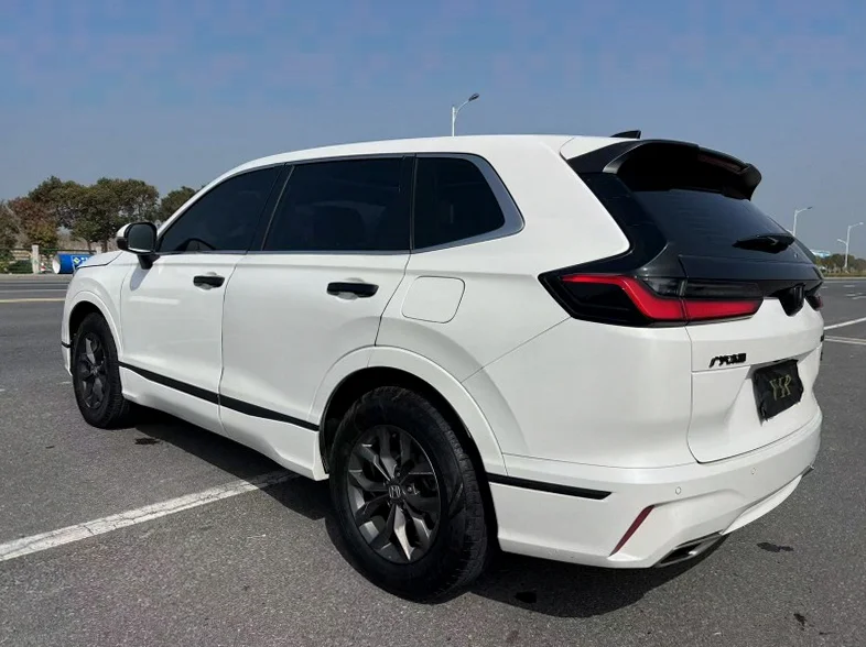 本田皓影 后面外观三