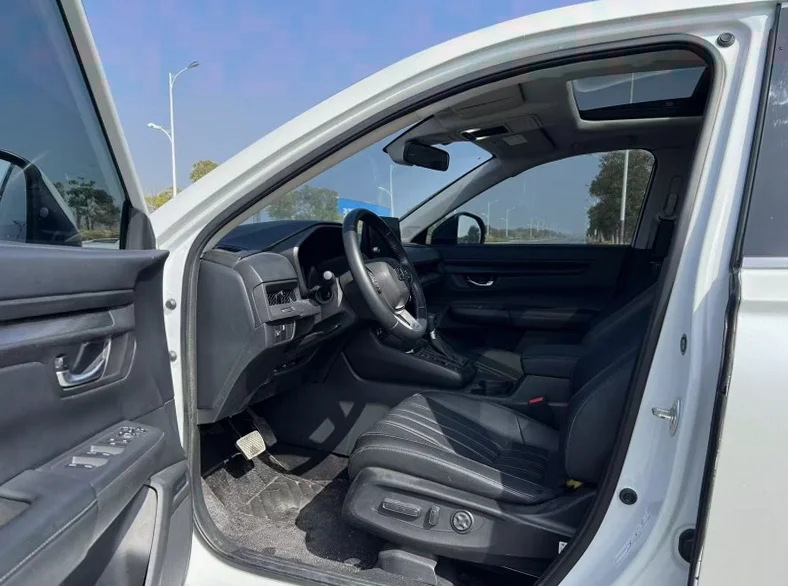 本田皓影 后面外观一