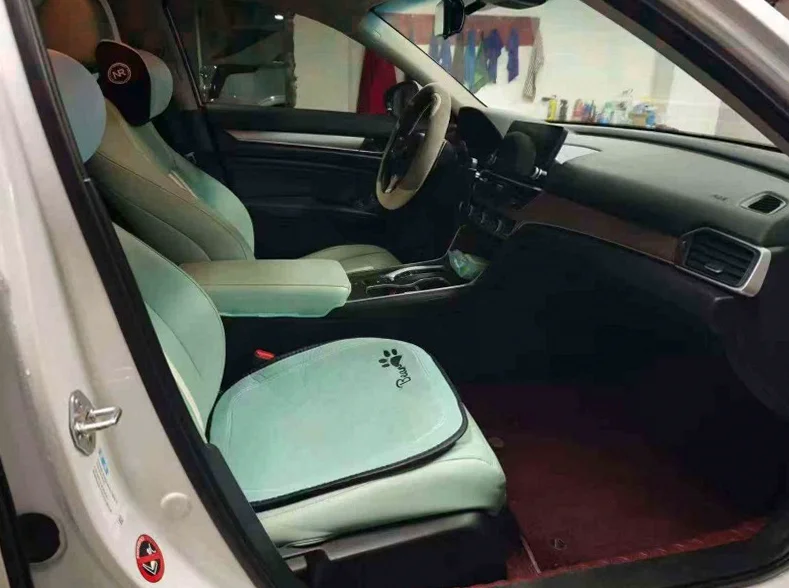 本田雅阁 后面外观三