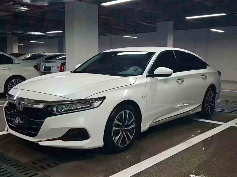 本田雅阁 正面外观二