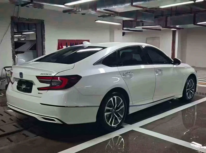 本田雅阁 内饰前排