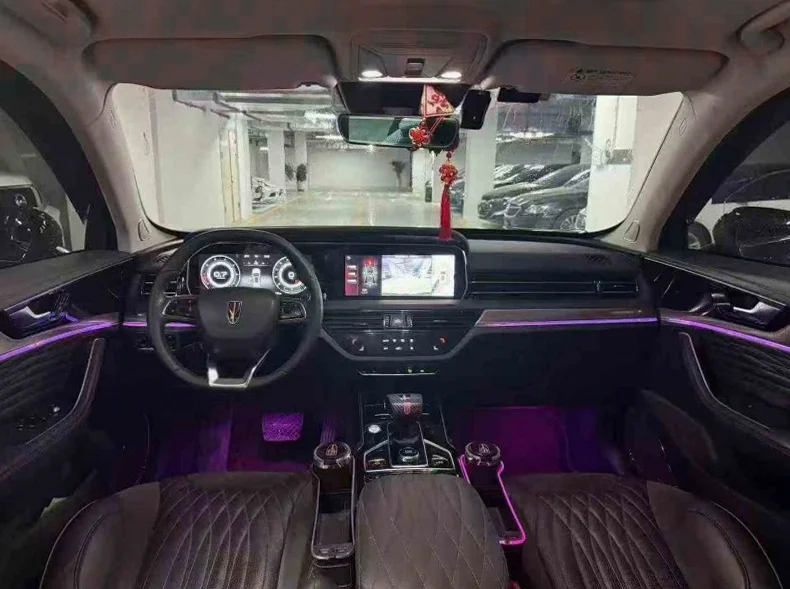 红旗HS5 后面外观三