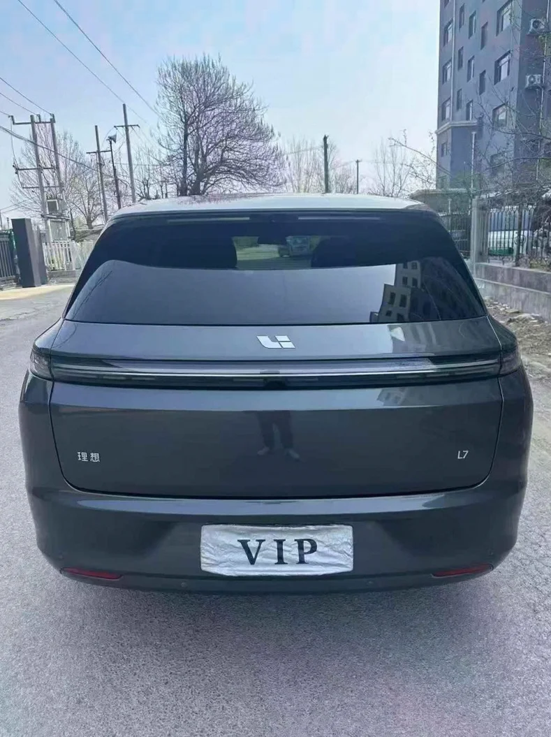 理想L7 驾驶室