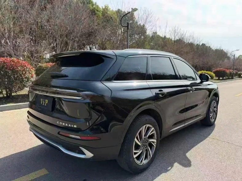 林肯冒险家 驾驶室