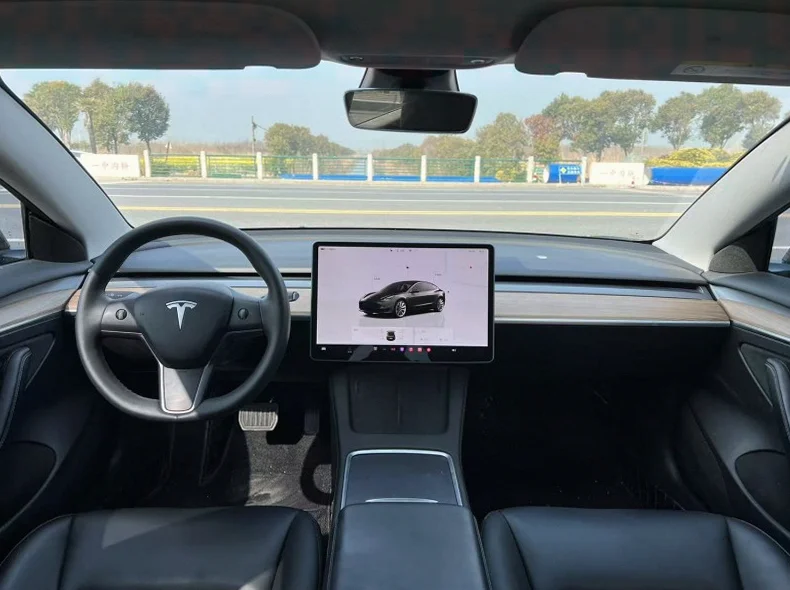 特斯拉MODEL 内饰前排