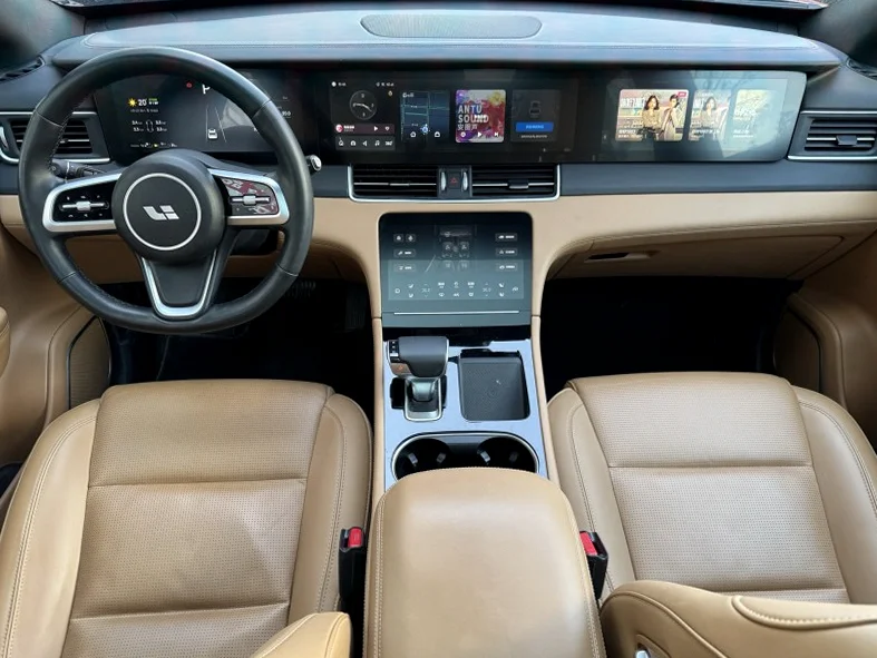 理想ONE 正面外观三