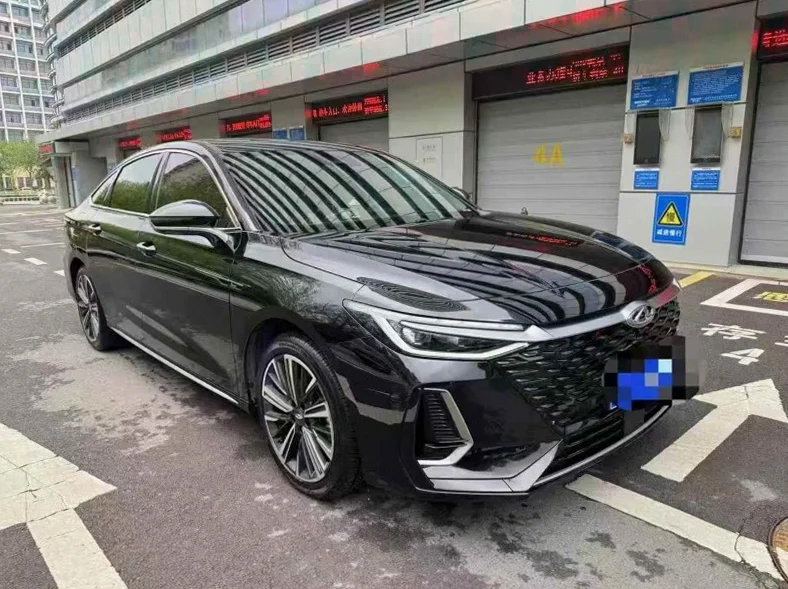 奇瑞艾瑞泽 正面外观二