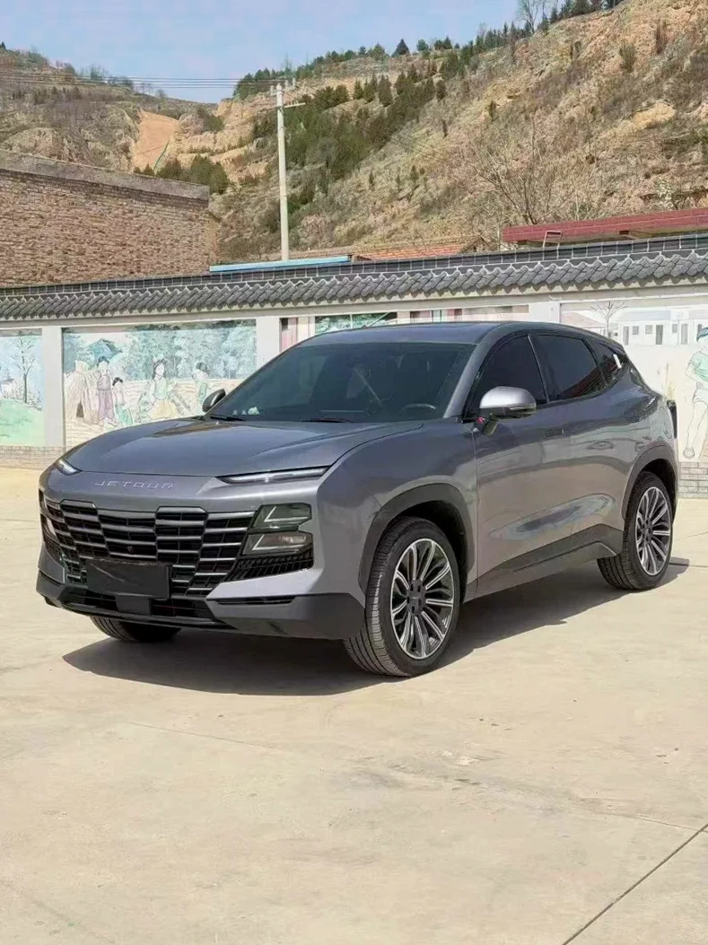 奇瑞捷途 正面外观二