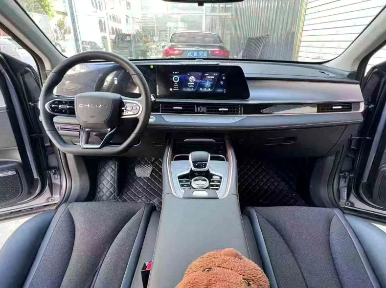 奇瑞欧萌达 后面外观二