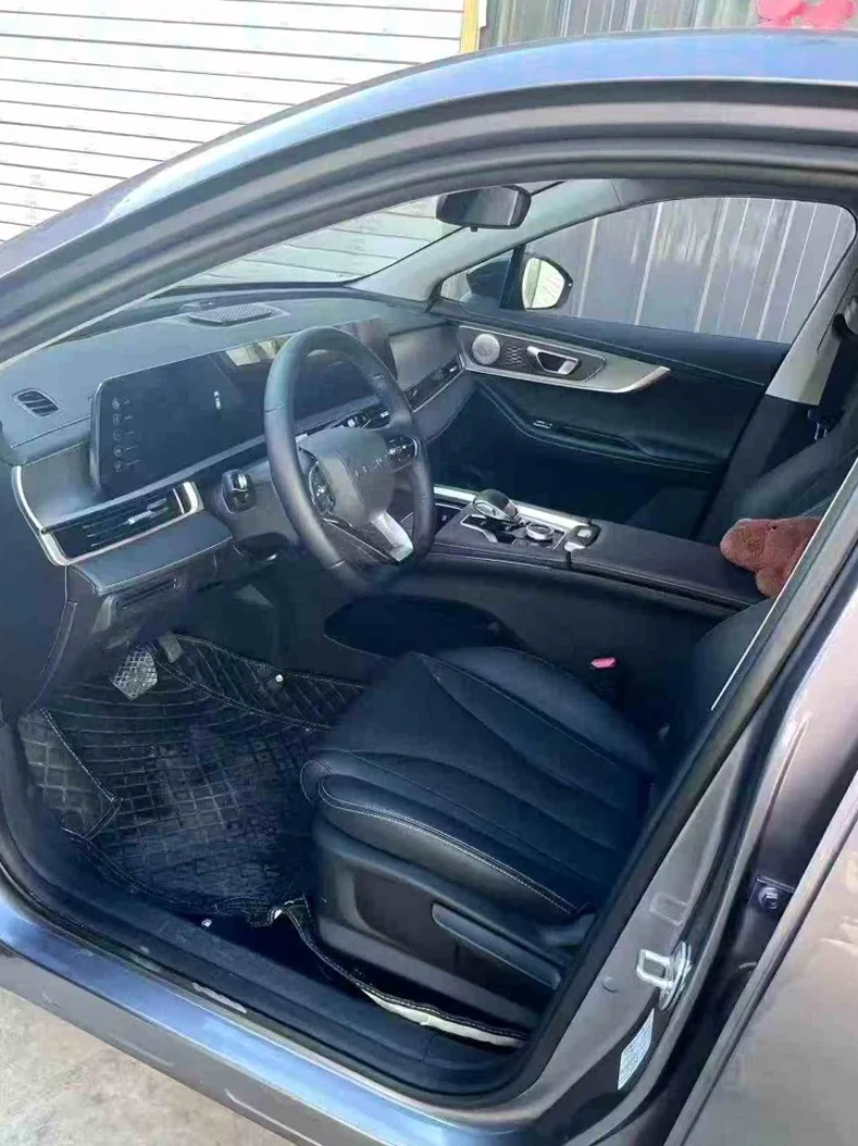 奇瑞欧萌达 后面外观三