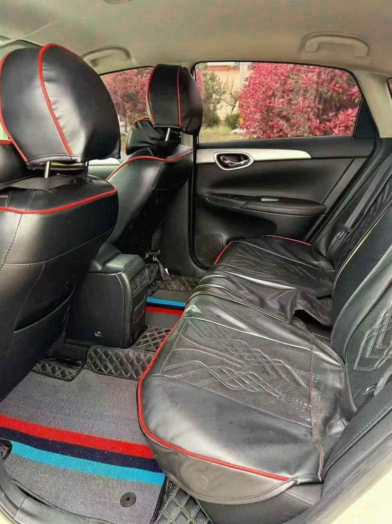 日产轩逸 后面外观二