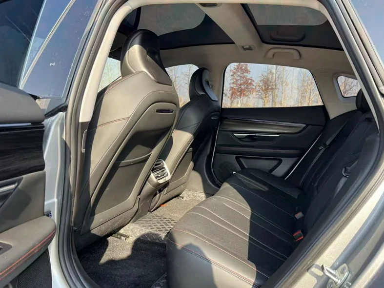 小鹏汽车p7 驾驶室