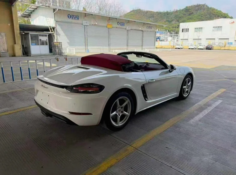 保时捷718 内饰前排