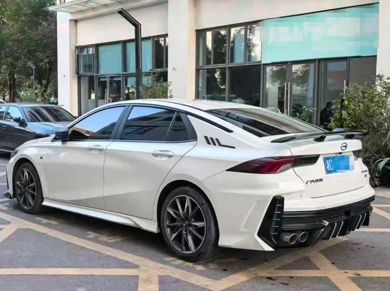 传祺影豹 内饰前排