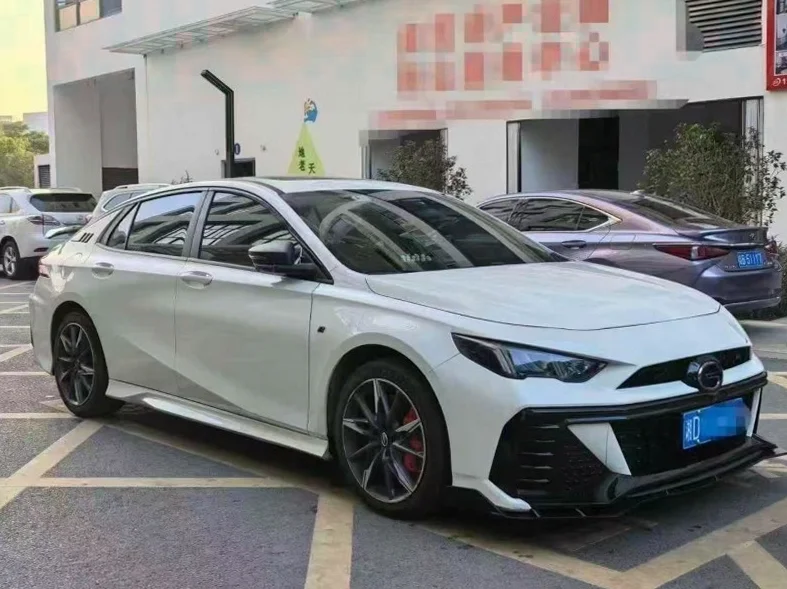 传祺影豹 正面外观二