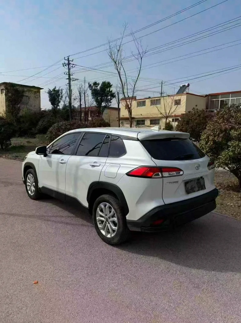 丰田锋兰达 驾驶室