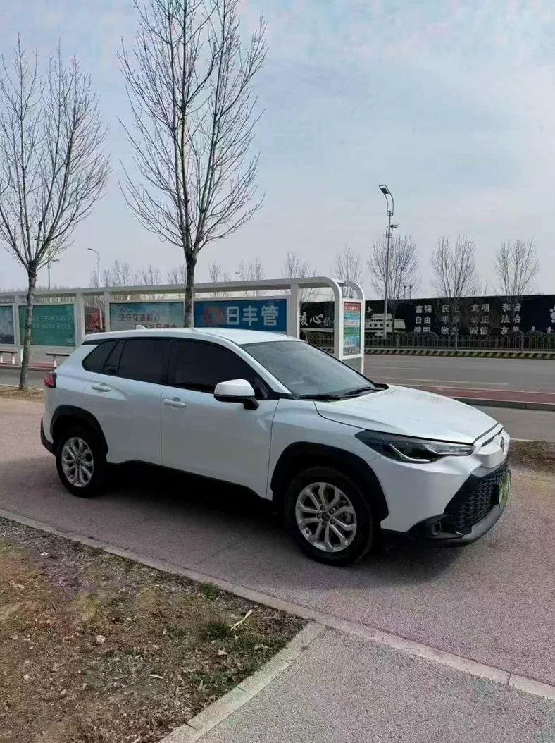 丰田锋兰达 正面外观三