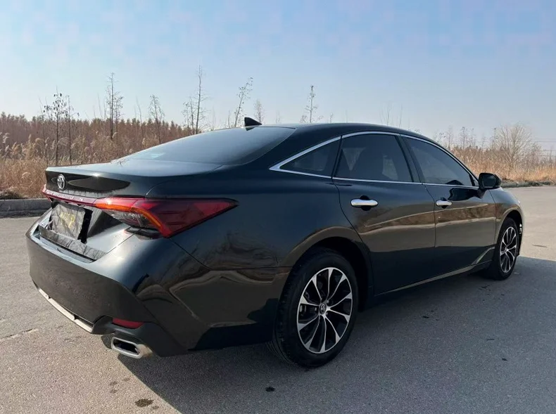 丰田亚洲龙 后面外观二