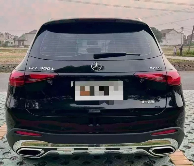 奔驰GLC 内饰后排