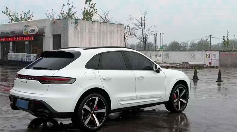 保时捷Macan 内饰前排