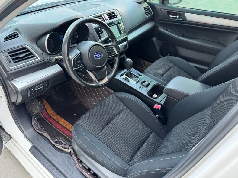 斯巴鲁力狮 后面外观二