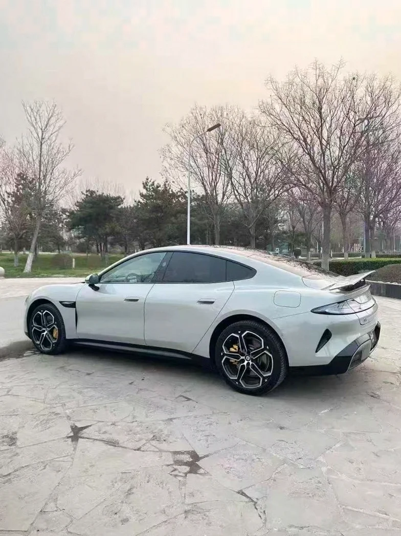 小米SU7 内饰前排