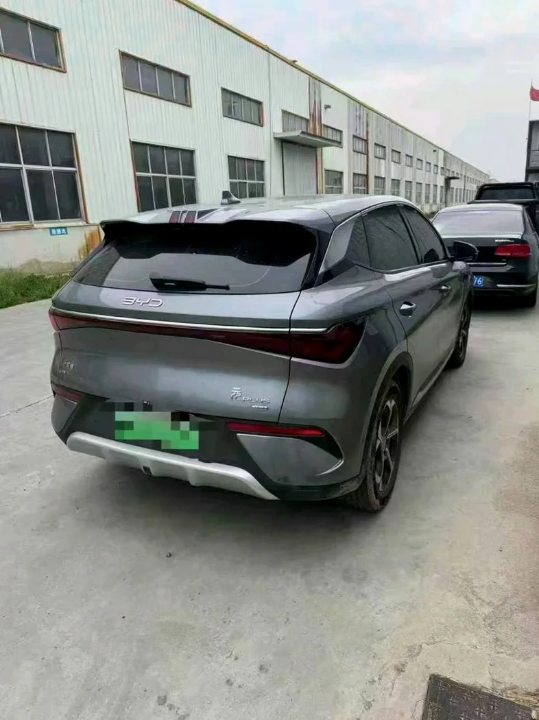 比亚迪元 后面外观二