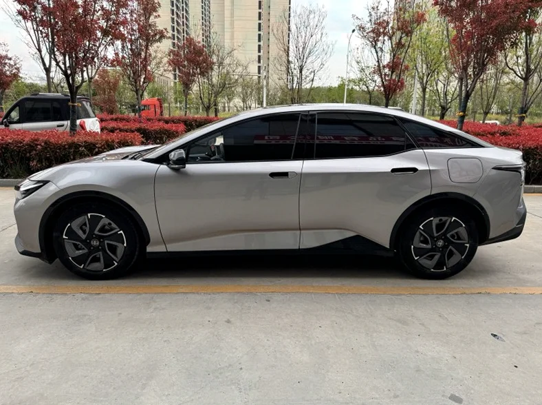 丰田BZ3Pro 后面外观三