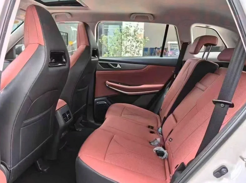 长安汽车CS75 内饰后排