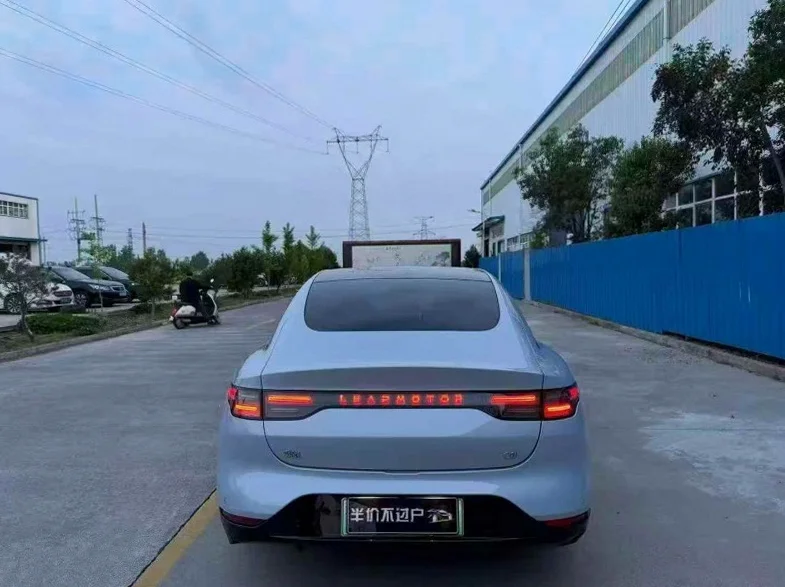 零跑汽车C01 内饰后排