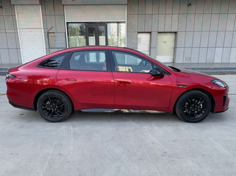 传祺埃安RT 内饰前排