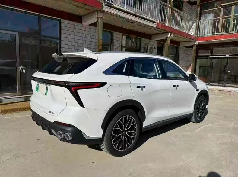 凯翼昆仑 后面外观一