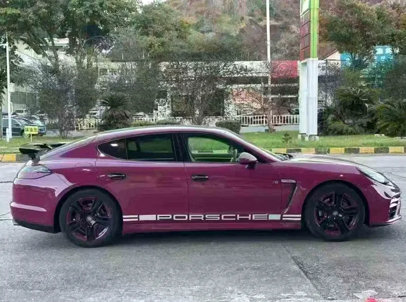 保时捷帕拉梅拉 内饰后排