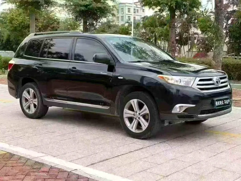 丰田汉兰达 正面外观三