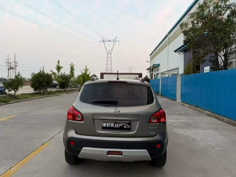 日产逍客 内饰前排