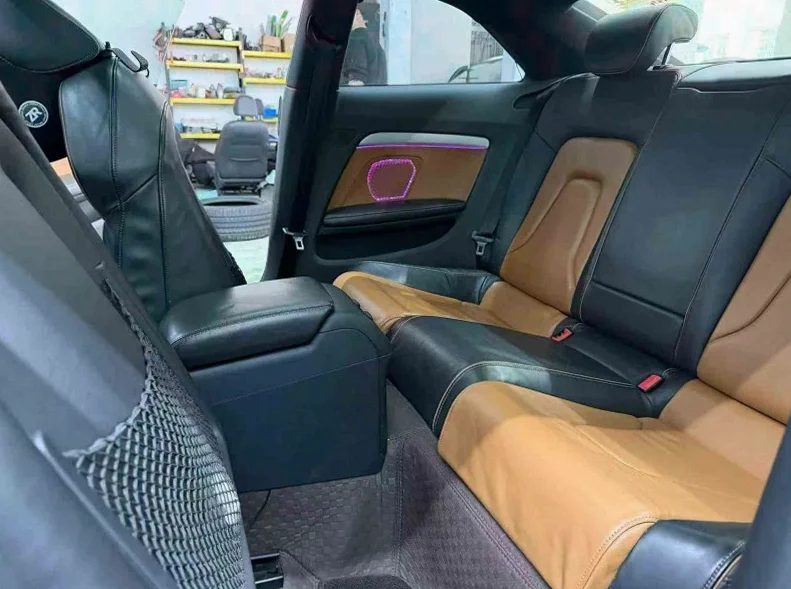 奥迪A5 后面外观二