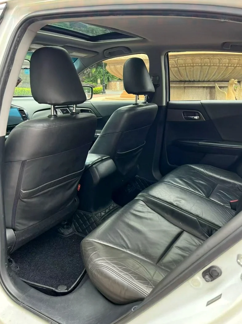 本田雅阁 正面外观三