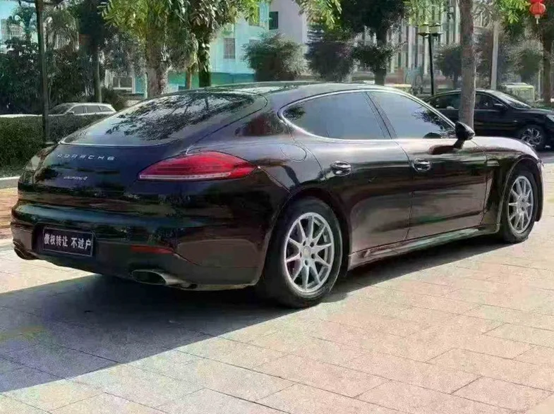 保时捷帕拉梅拉 内饰前排