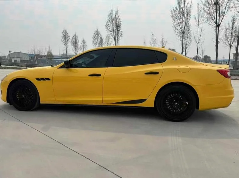 玛莎拉蒂总裁 正面外观三