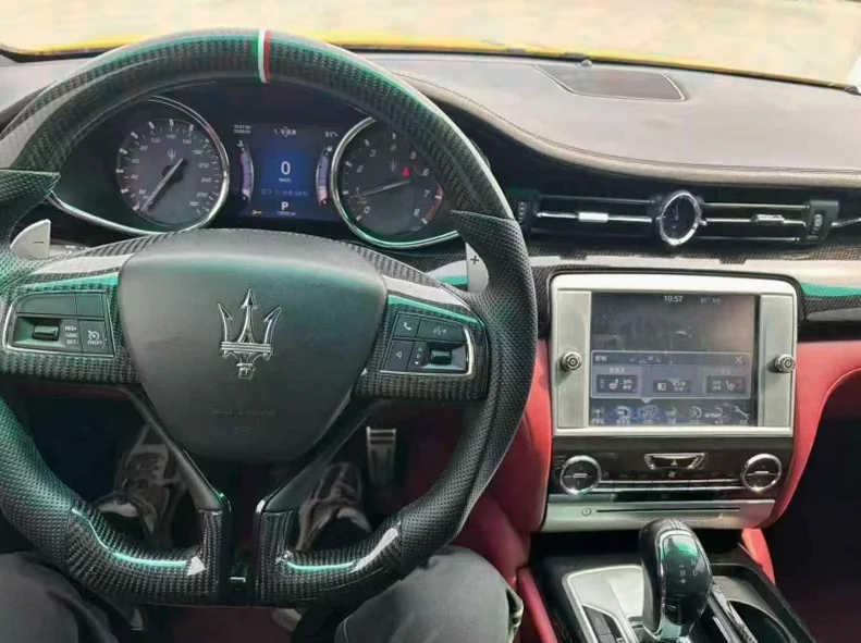 玛莎拉蒂总裁 后面外观三