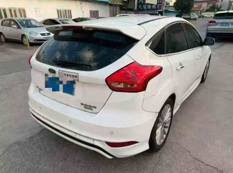 福特福克斯 内饰后排