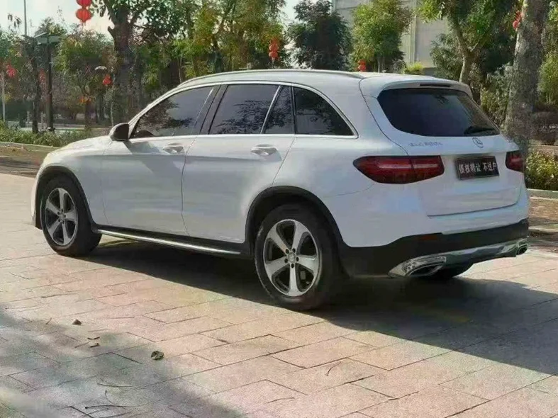 奔驰GLC 内饰后排