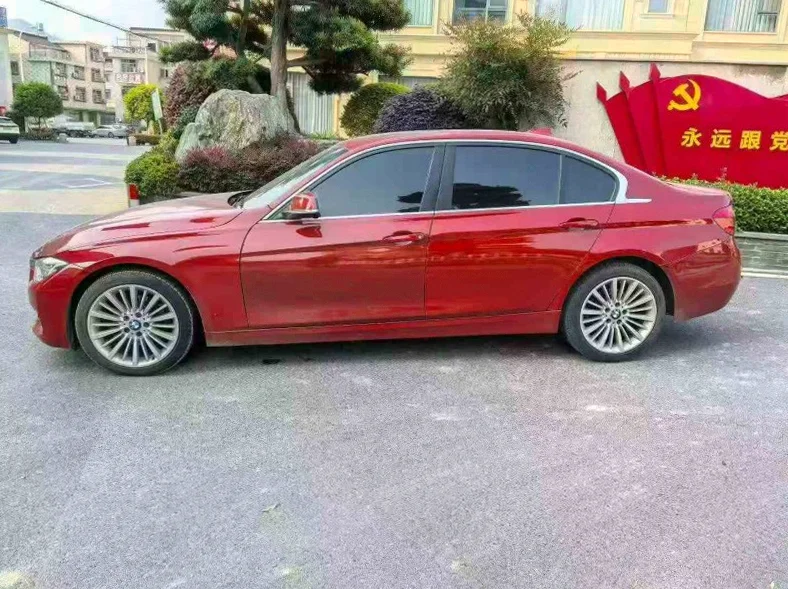 宝马3系 内饰前排