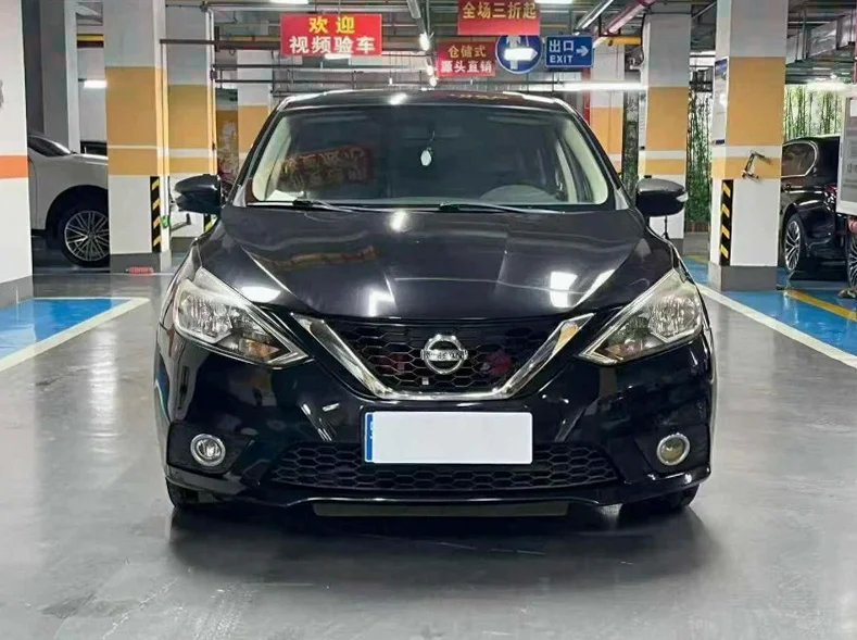 17年日产轩逸自动天窗