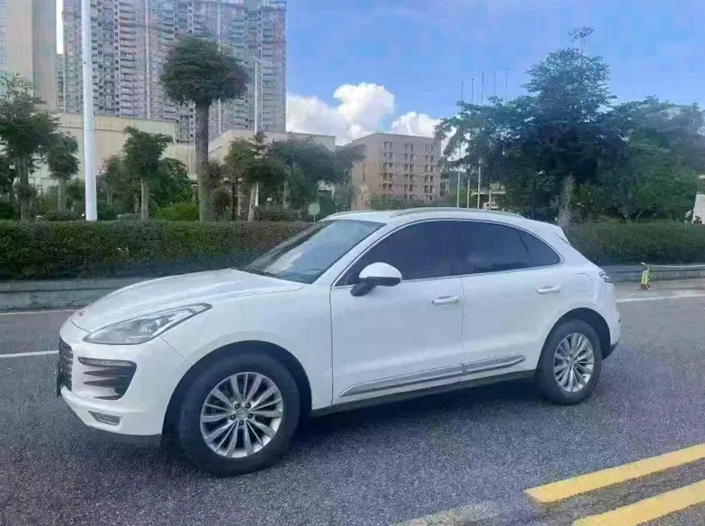 众泰SR9 正面外观三