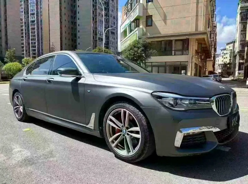 宝马7系 正面外观二