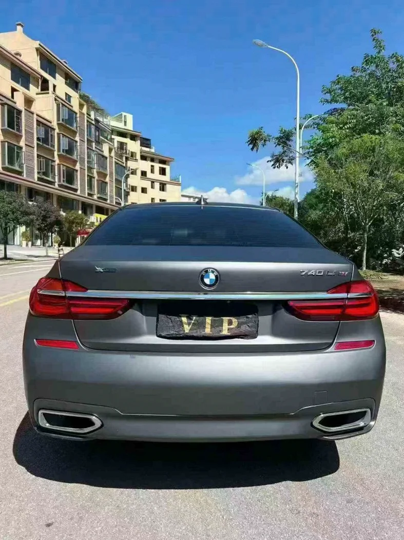 宝马7系 内饰后排