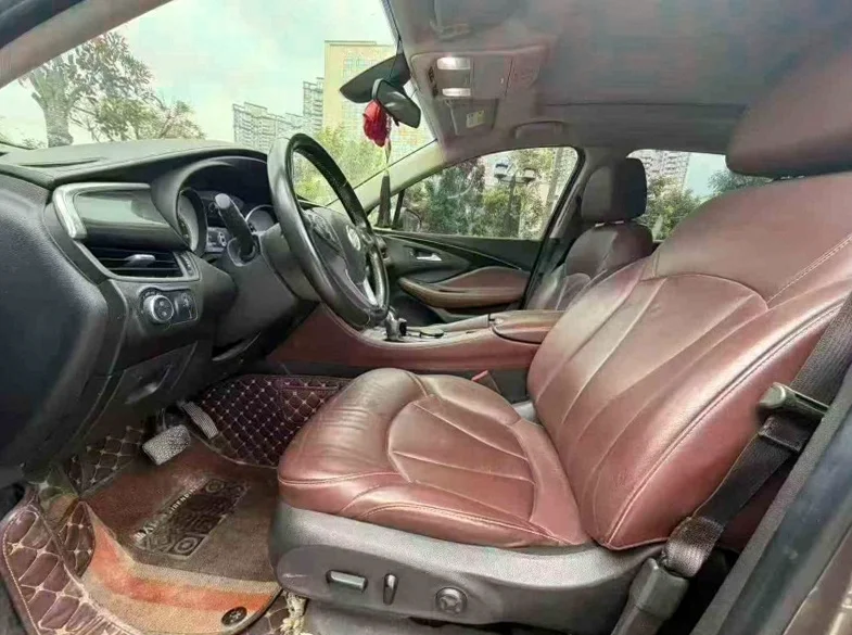 别克昂科威 后面外观一