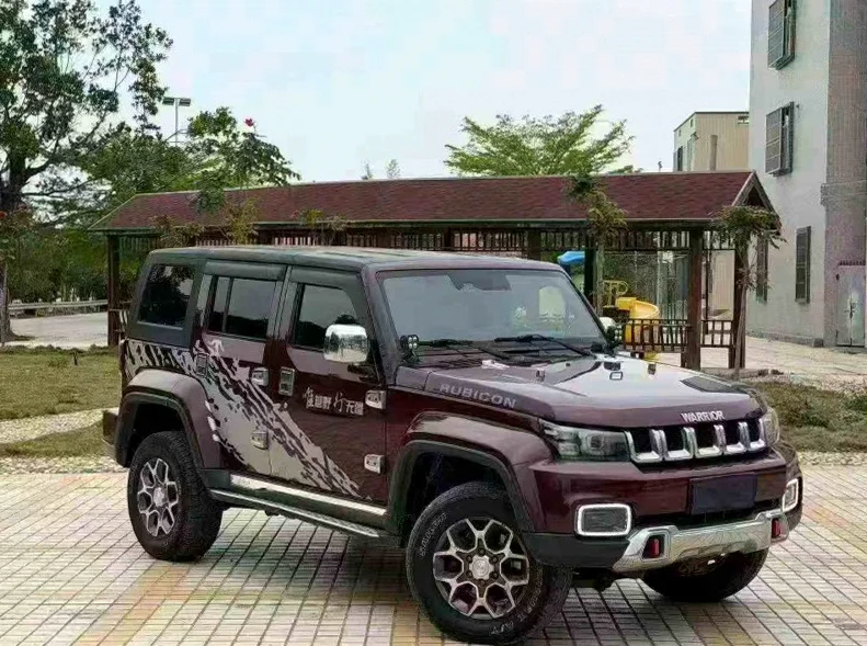 北京BJ40 正面外观二